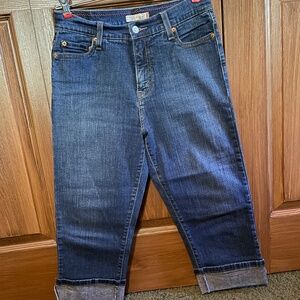 Levi’s Capri Jeans